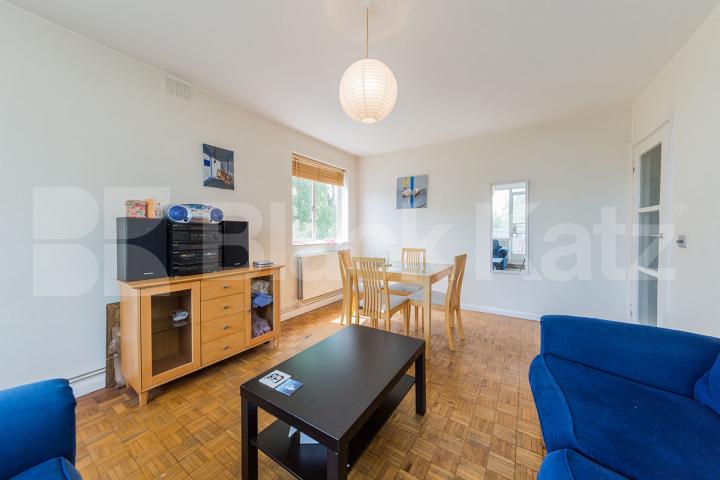 Located close to a station this 2 bed offer fantastic views of East london Pemberton Gardens, Holloway